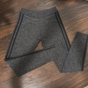 Adidas Girl’s Gray/Black Athletic Leggings- Size L (14)